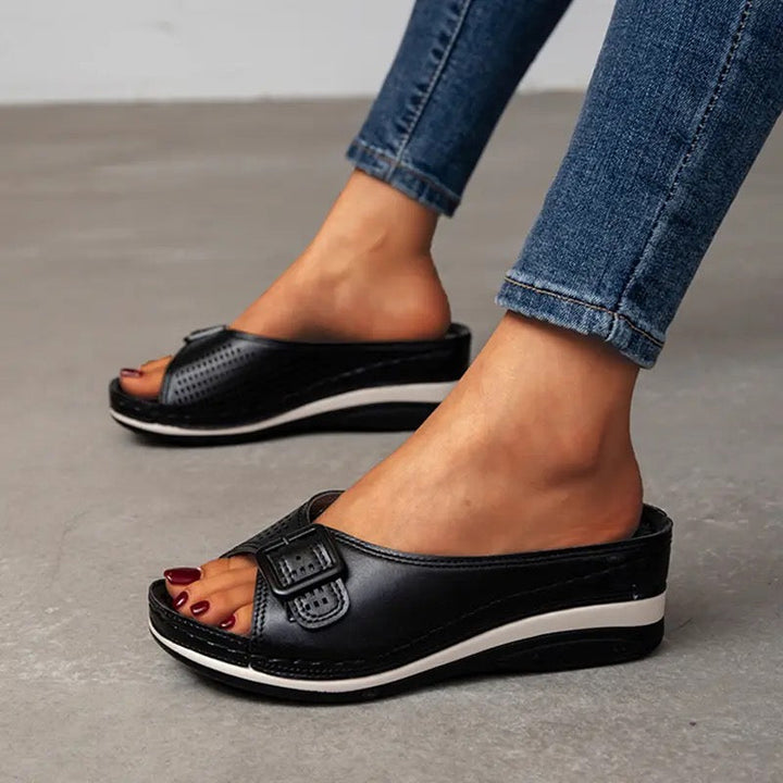 Orthopaedic comfort shoes for women - Lorena-Black-3-Nora Luxe