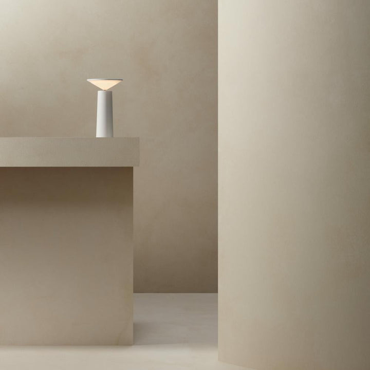 Portable Dimmable Table Lamp - LumoFlex-Black-Nora Luxe