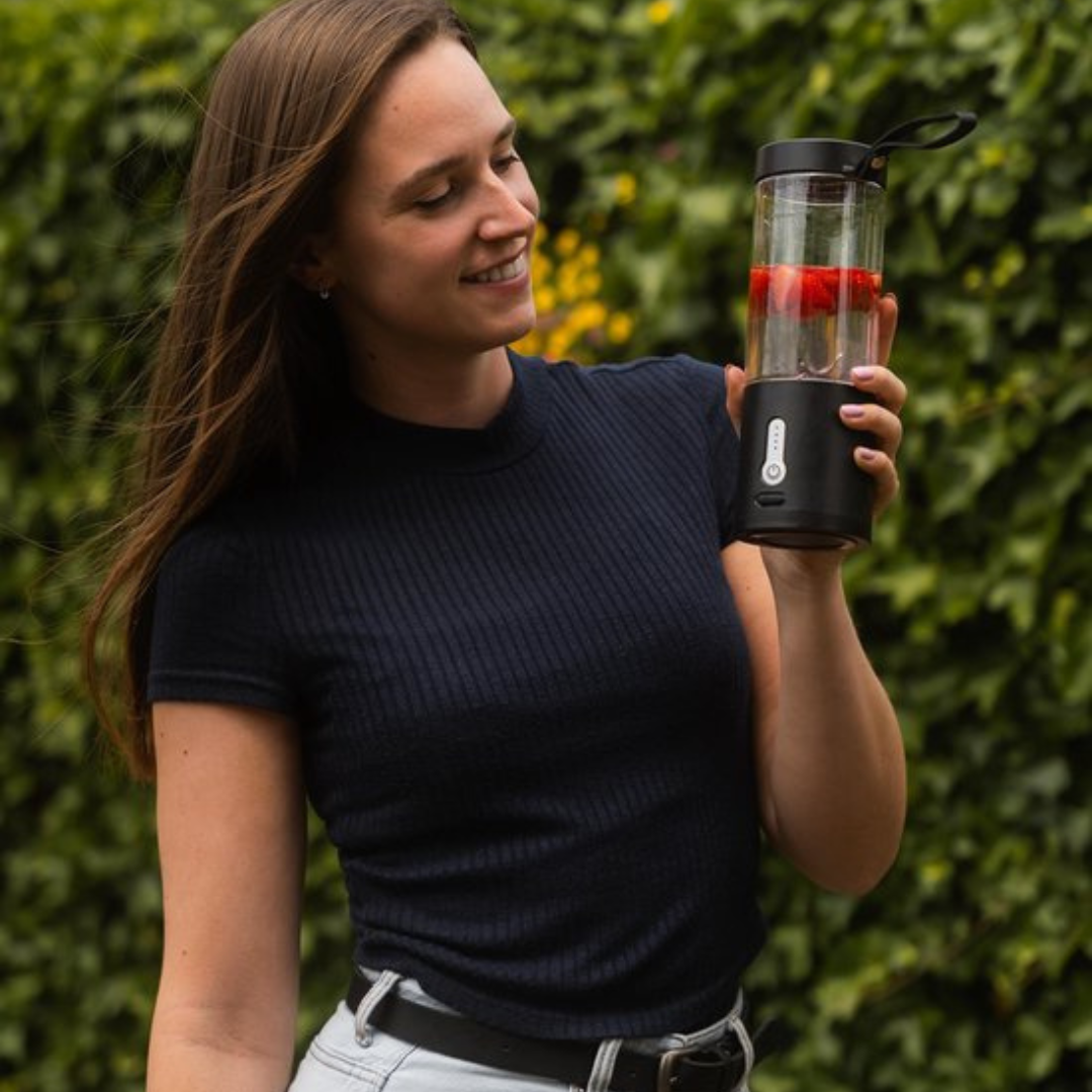 Portable Smoothie Maker with 6 Powerful Blades - BlendEase Pro-Black-Nora Luxe