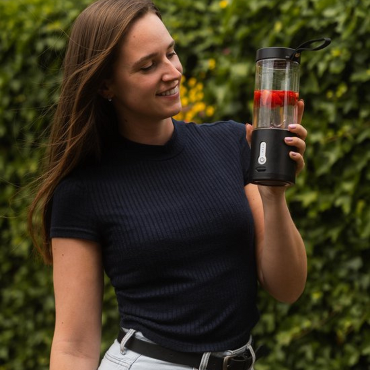 Portable Smoothie Maker with 6 Powerful Blades - BlendEase Pro-Black-Nora Luxe