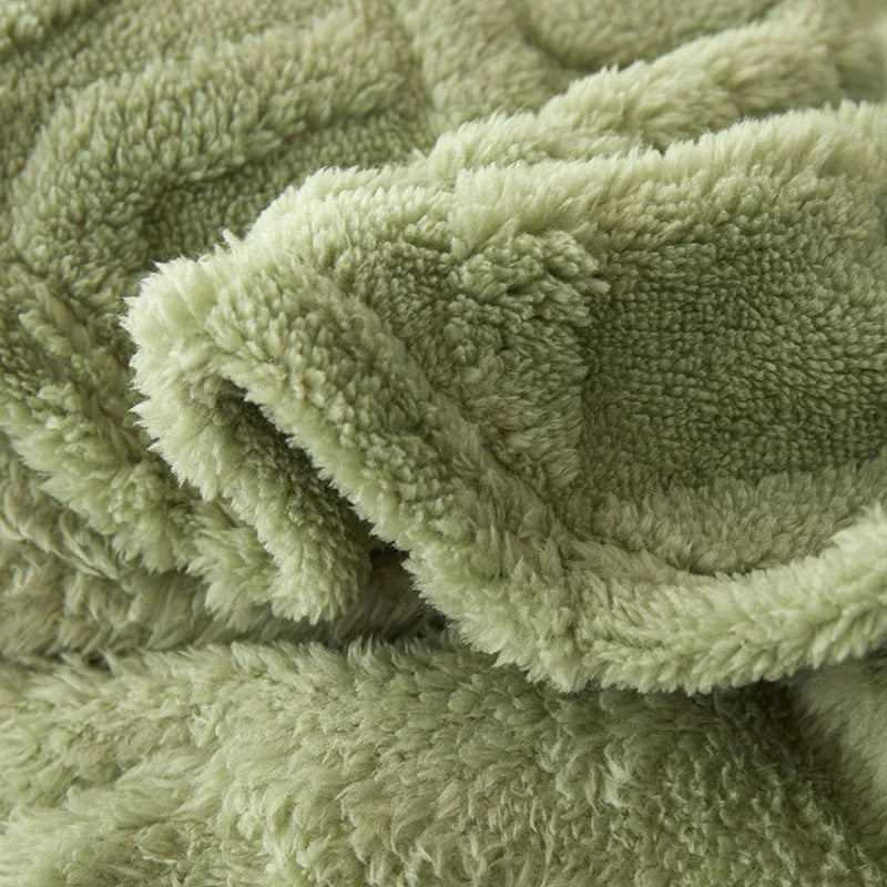 Reversible Thick Lambswool Blanket - CozyLuxe-Green-27.56 × 39.37 in-Nora Luxe