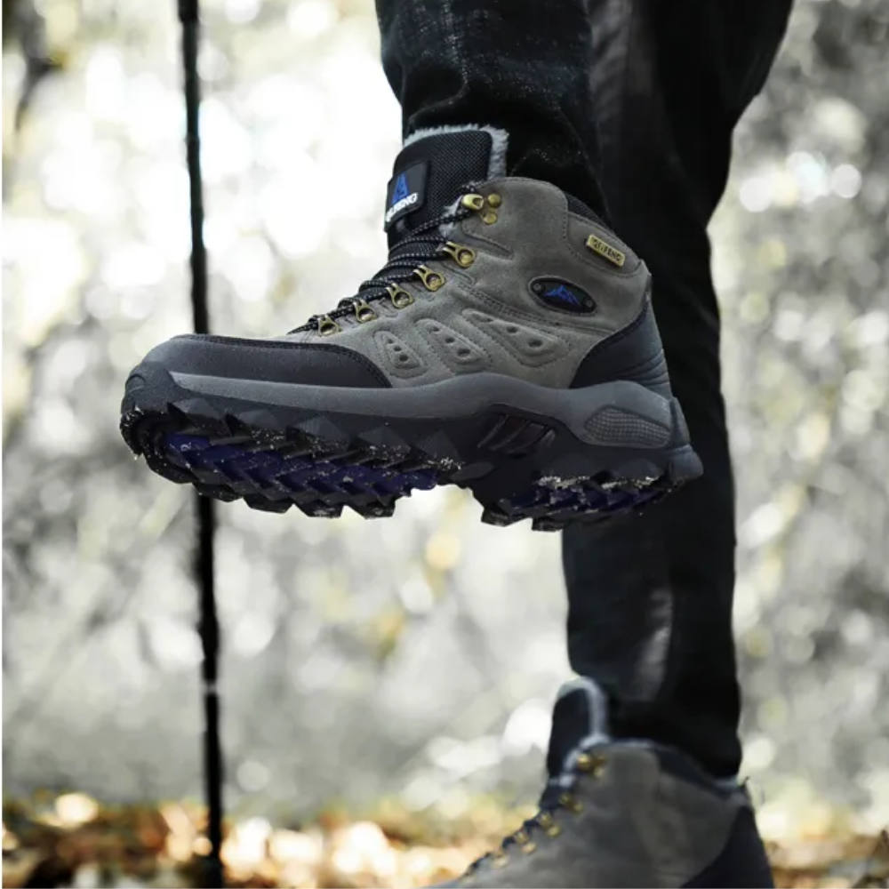Robust Versatile Walking Shoes - Expedition Trek-Green-4.0-Nora Luxe