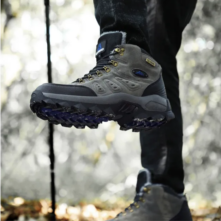 Robust Versatile Walking Shoes - Expedition Trek-Green-4.0-Nora Luxe