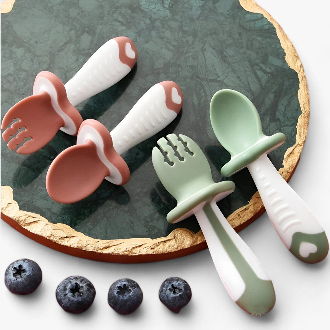 Silicone Cutlery Set for Little Ones - MiniMeal-Green-Nora Luxe