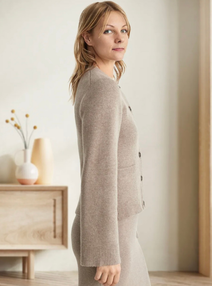 Soft Button-Up Sweater - Eveline-Beige-XS-Nora Luxe