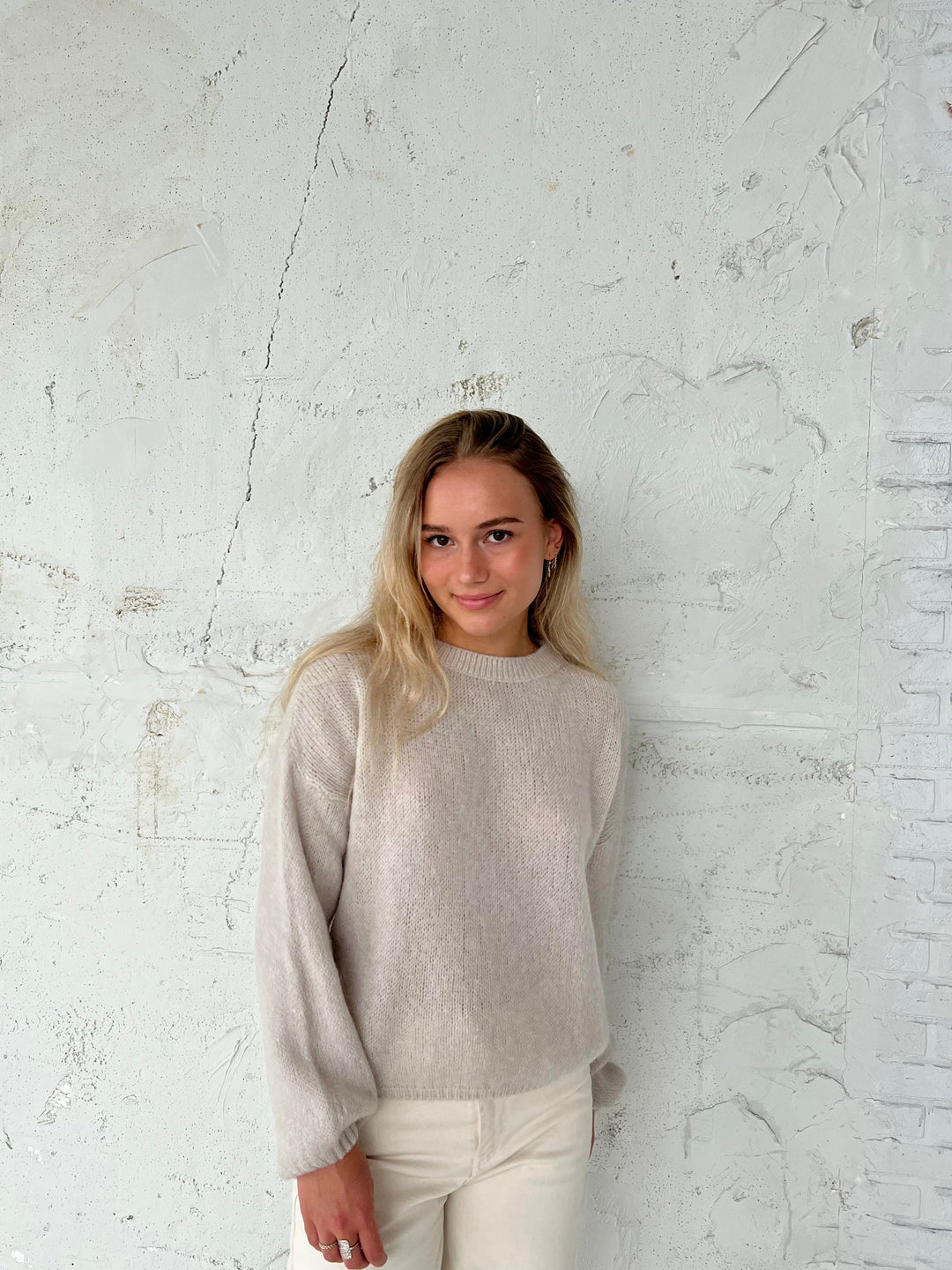 Soft Women's Sweater with Loose Fit - Aurena-Beige-XS/S-Nora Luxe