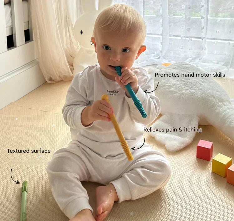 Soothing Teething Tube for First Teeth - ChewyCalm-Pink-Nora Luxe