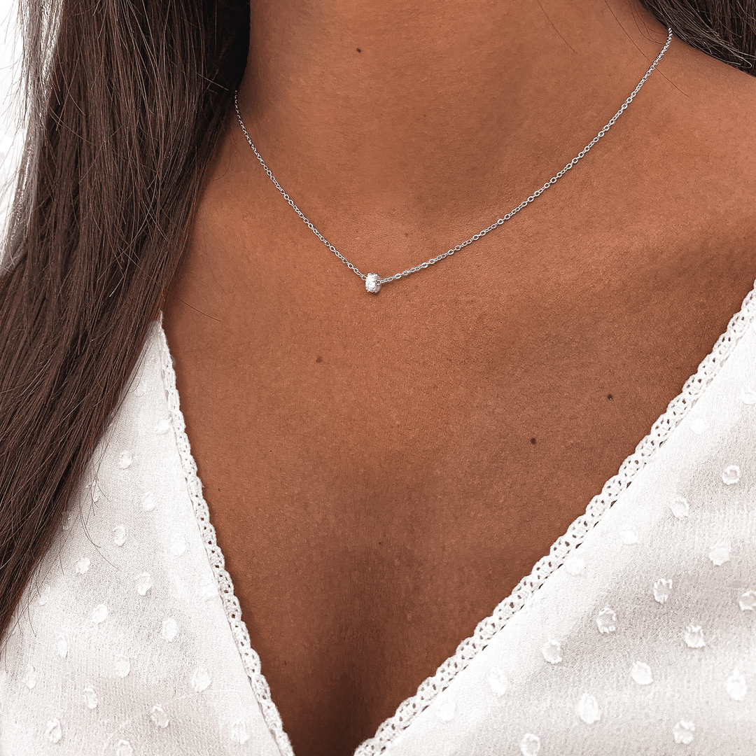 Sparkling Circle Necklace - Valerie-Silver-Nora Luxe