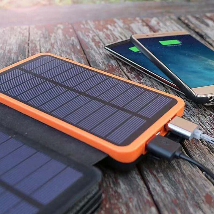 Solar power bank with 4 panels and 3 USB outputs – SunCore