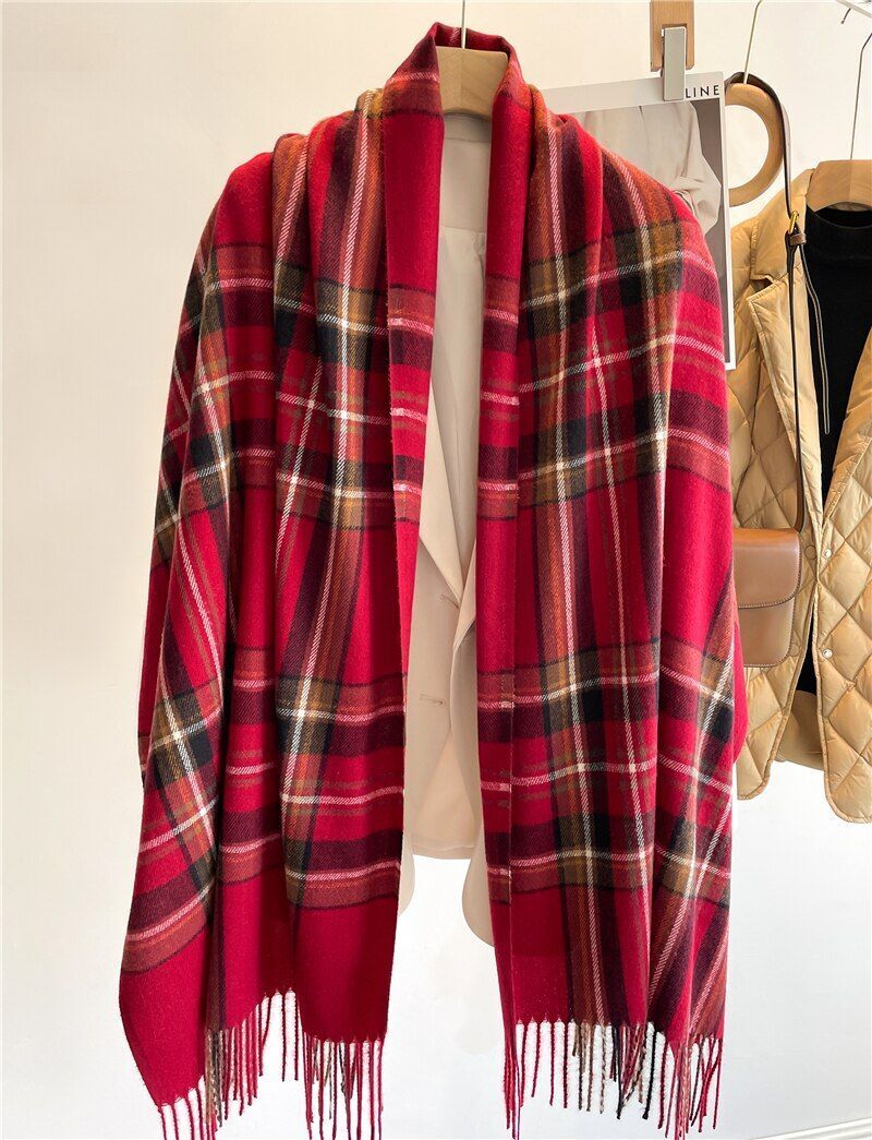 Stylish Checked Women's Scarf - Liora-Red-Nora Luxe