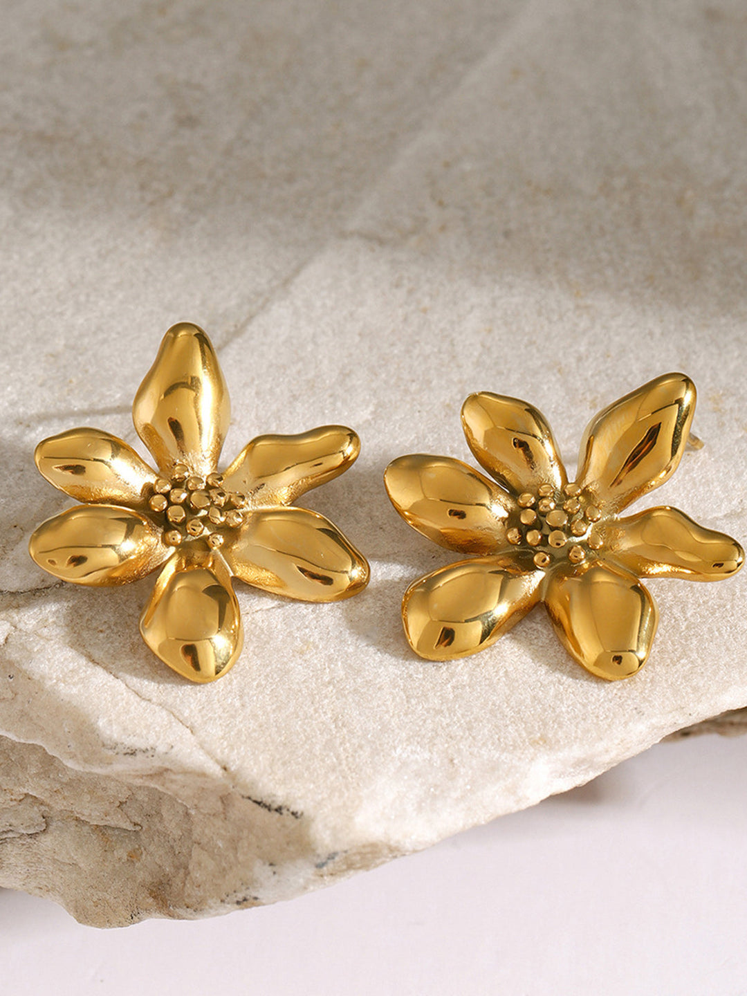 Stylish Flower Earrings - Florina-Gold-Nora Luxe