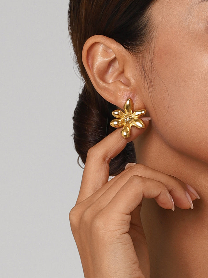 Stylish Flower Earrings - Florina-Gold-Nora Luxe