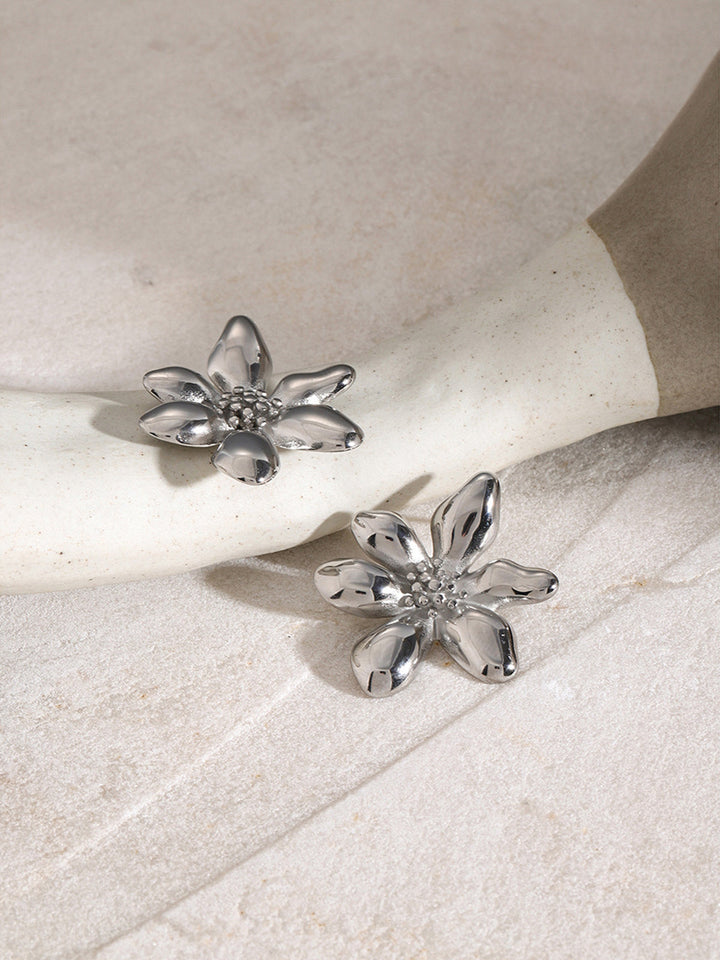 Stylish Flower Earrings - Florina-Silver-Nora Luxe