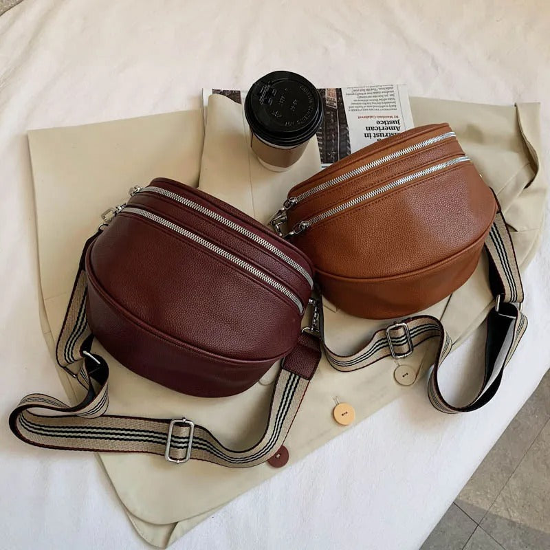 Stylish Handbag - Isla-Black-9.84 × 7.87 × 3.74 in-Nora Luxe