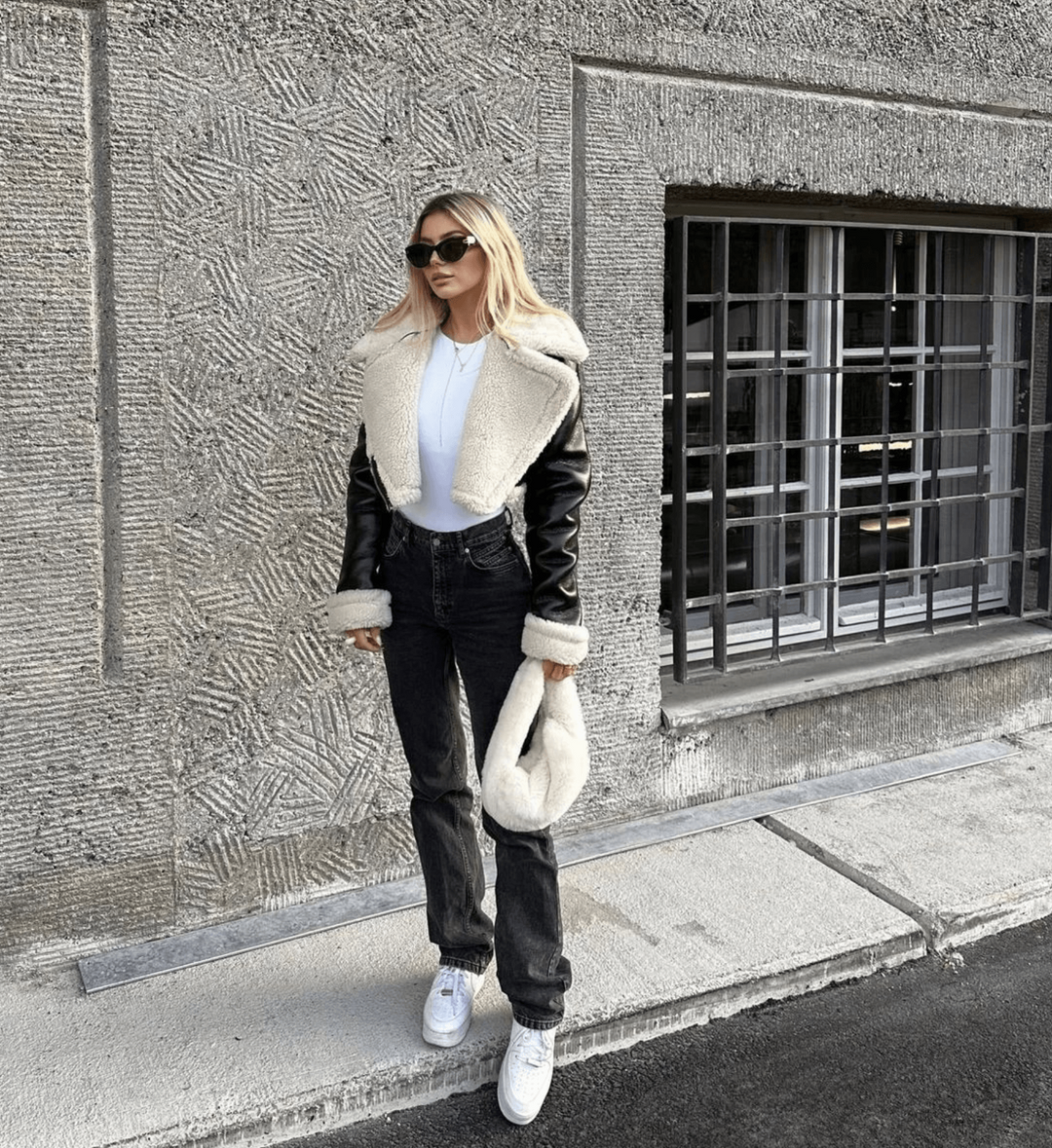 Stylish Leather Jacket with Fur Trim for Cold Days - Sofia-XS-Nora Luxe
