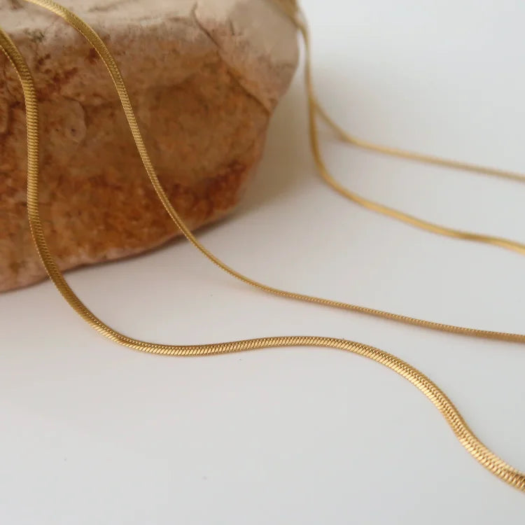 Stylish Slim Snake Necklace - Isis-Nora Luxe