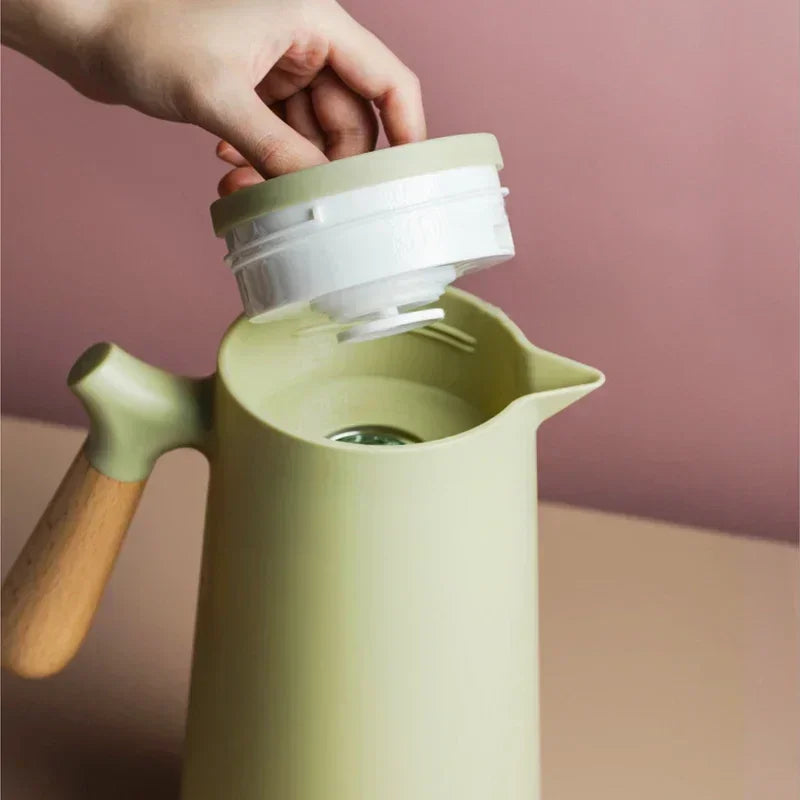 Stylish Thermos Flask with Long Heat and Cold Retention - NordicTherm-Black-Nora Luxe