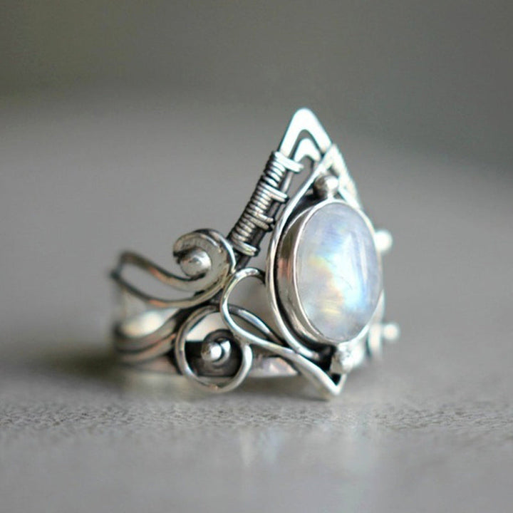 Stylish Vintage Moonstone Ring - Clara-2.01 in-Nora Luxe