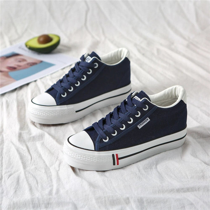 Stylish women's canvas sneakers with platform sole – Leonie-Dark blue-3-Nora Luxe
