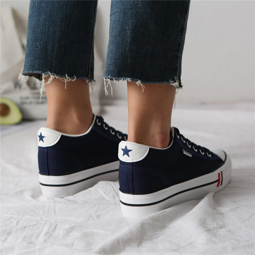 Stylish women's canvas sneakers with platform sole – Leonie-Dark blue-3-Nora Luxe