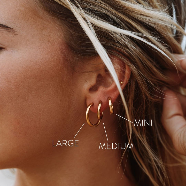 Timeless Hoop Earrings - Celeste-Gold-Small-Nora Luxe