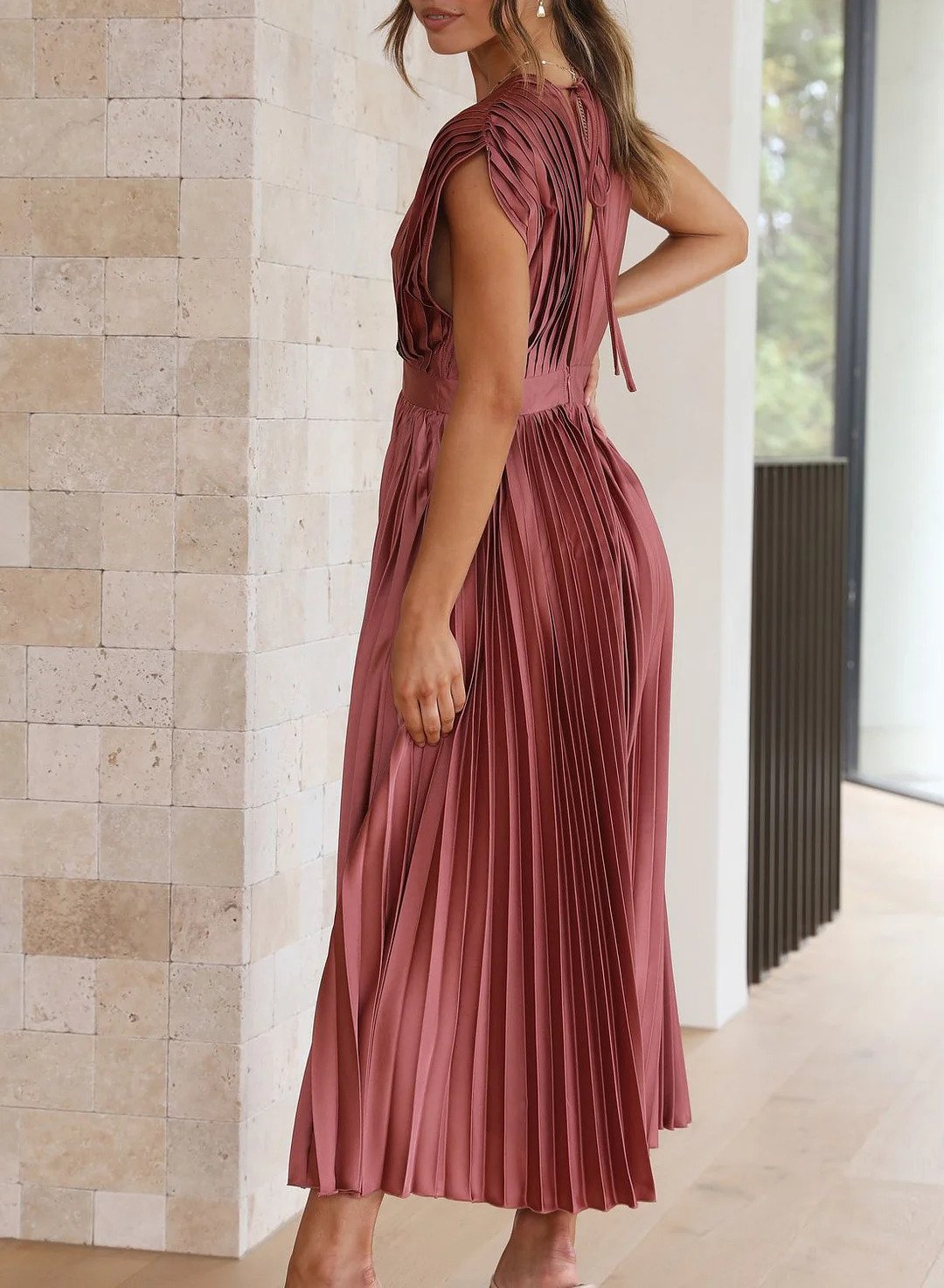 Trendy Maxi Dress - Elara-Green-XS-Nora Luxe