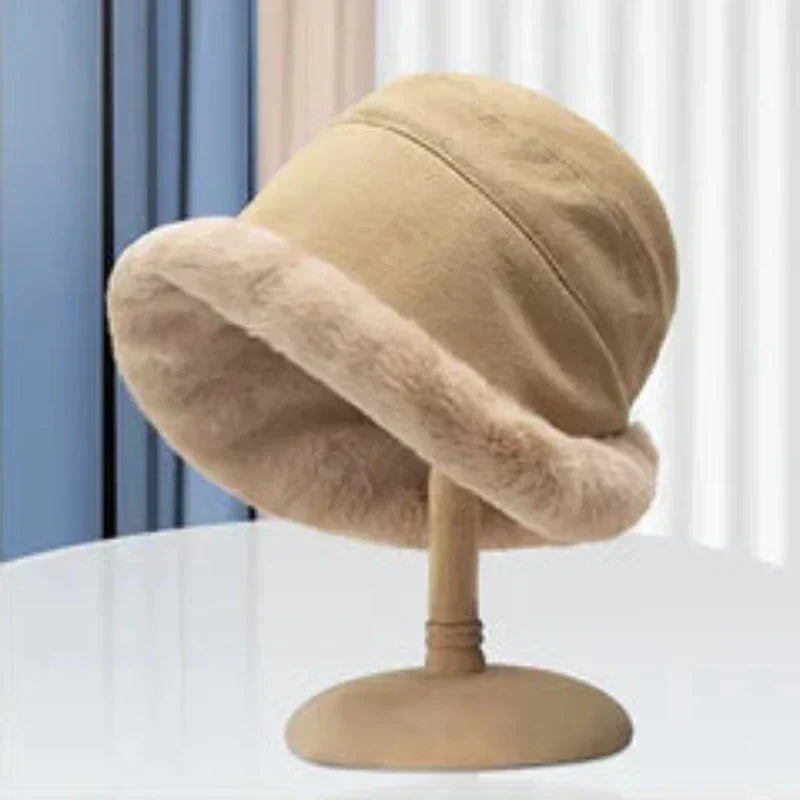 Trendy Women's Winter Hat - FrostChic-Khaki-Nora Luxe
