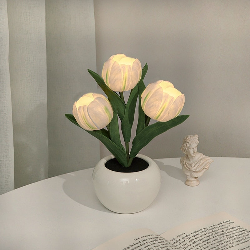 Tulip Night Lamp - LumiTulip-3 White-Batteries-Nora Luxe