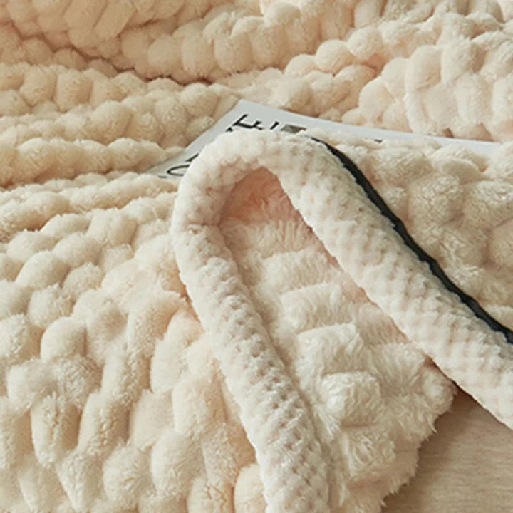 Ultra Soft Comfy Blanket - Eloise-White-Small 48.03 × 77.95 in-Nora Luxe