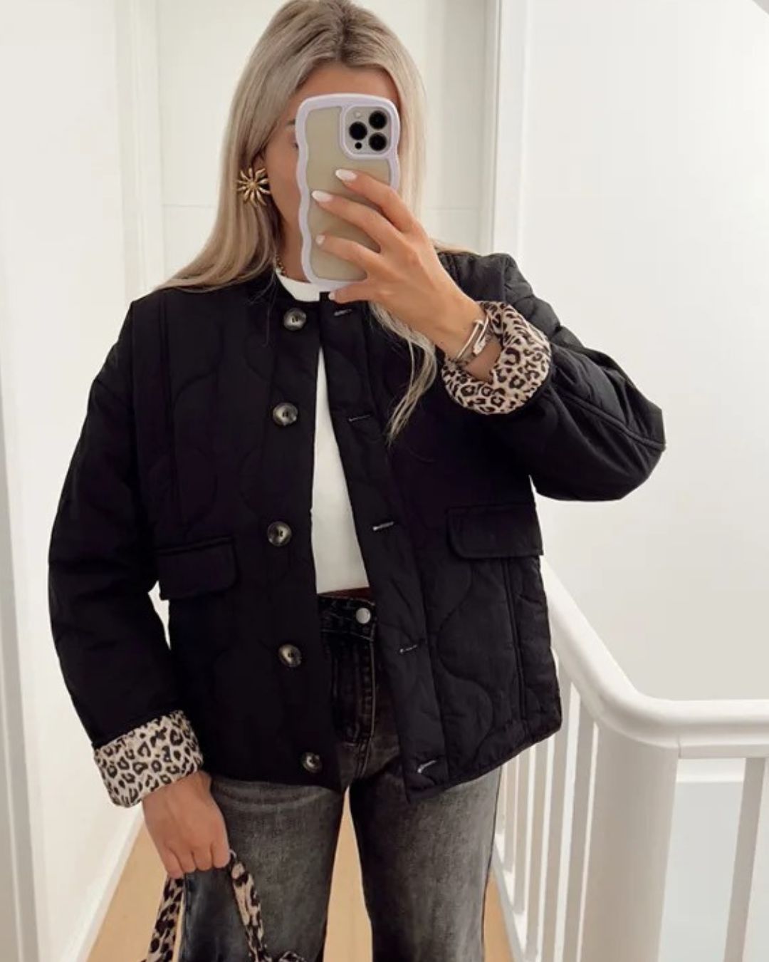 Elegant ladies' jacket with leopard lining – Narela