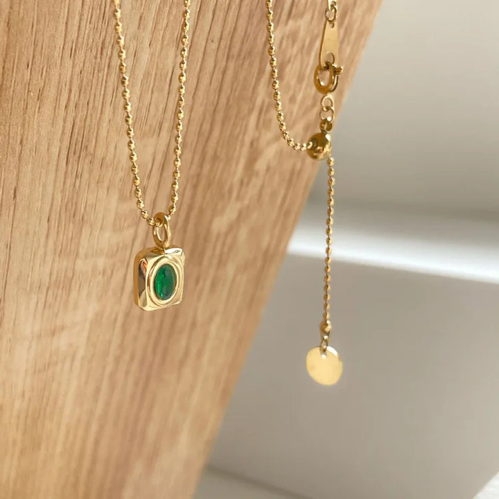 Vintage Gemstone Necklace - Celeste-Red Oval-Nora Luxe