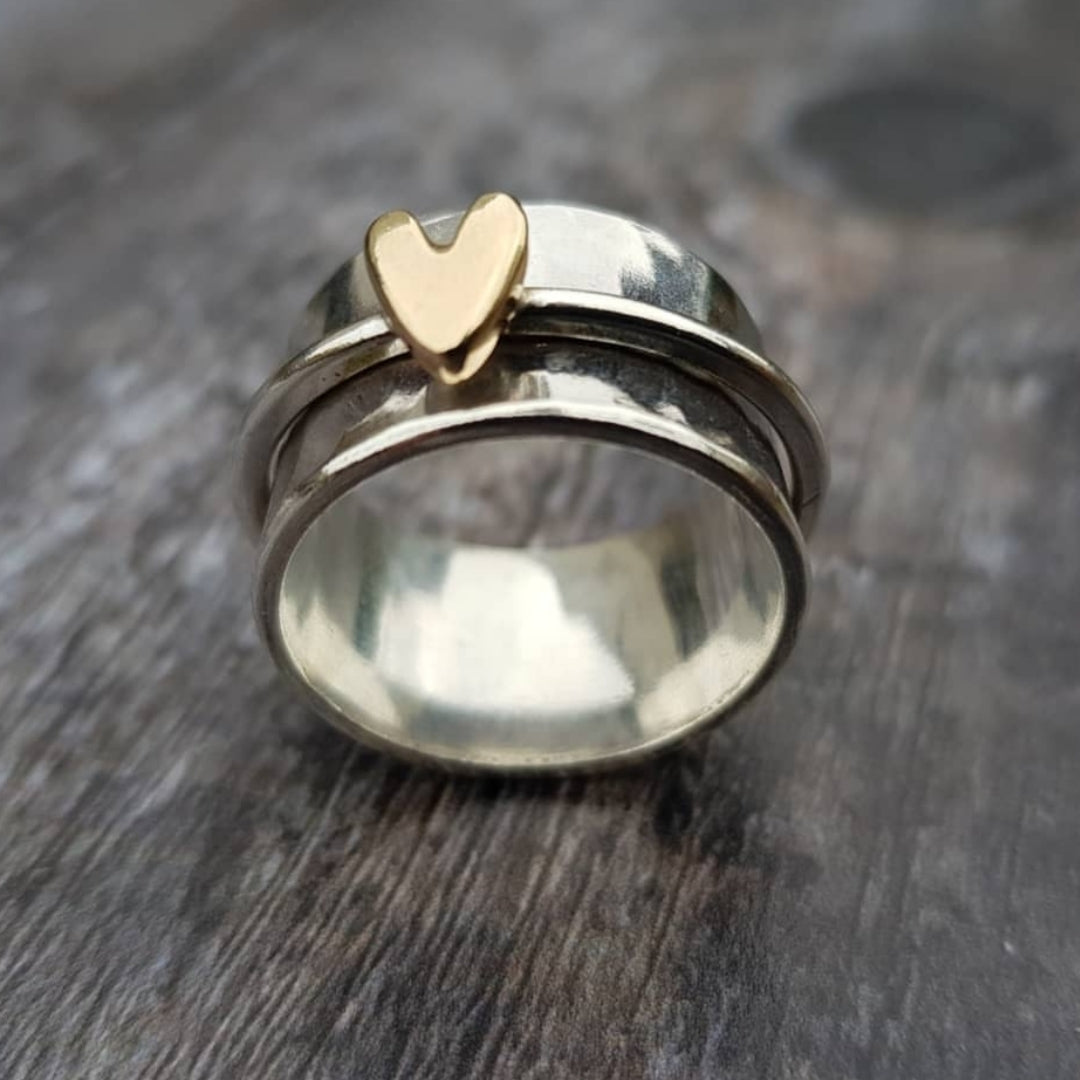 Vintage Silver Ring with Golden Heart - Auryn-6-Nora Luxe