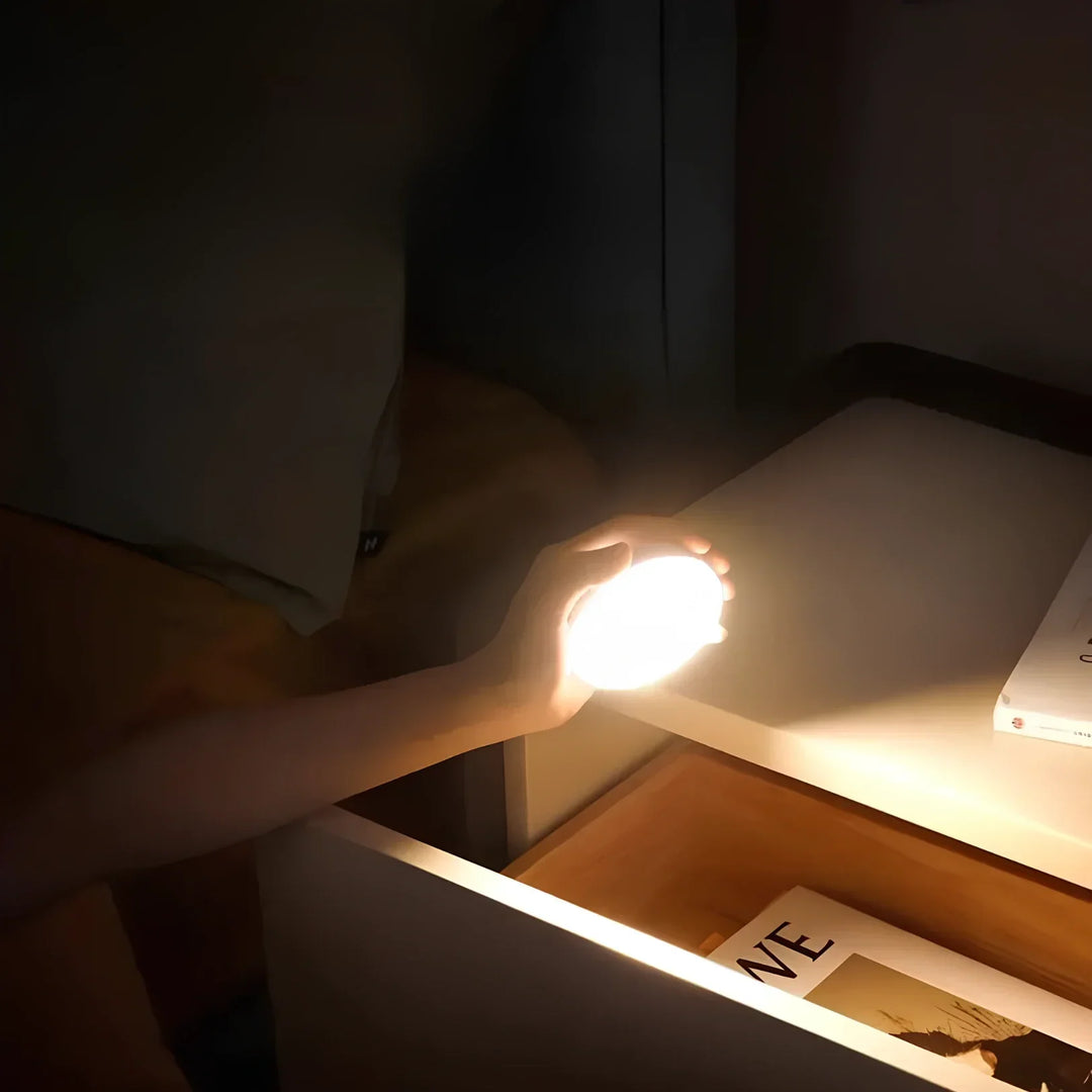Wireless Motion Sensor Lamp - LumaLight-2-USB-Warm Wit-Nora Luxe