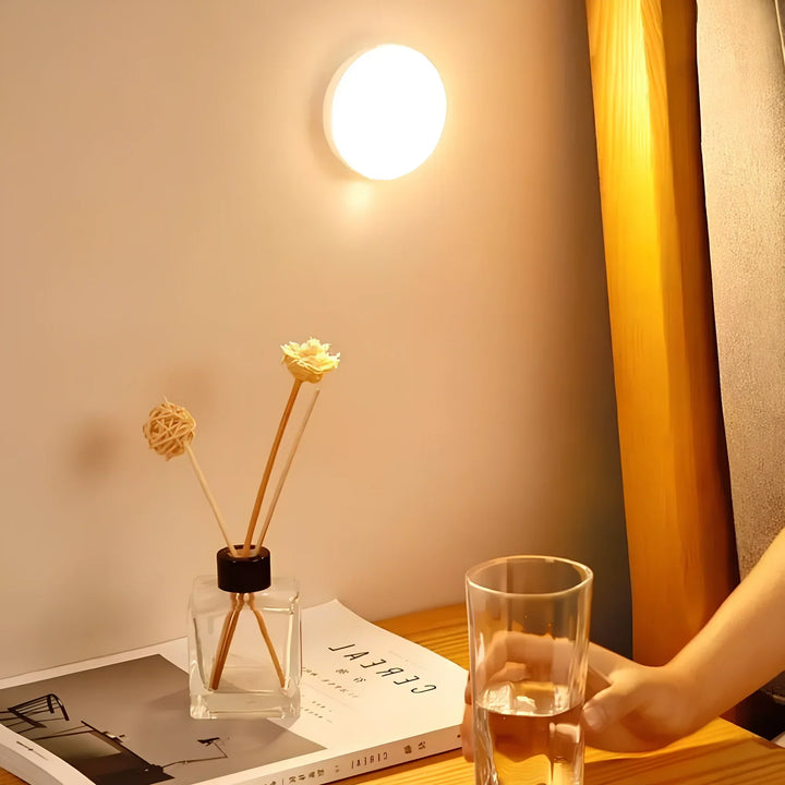 Wireless Motion Sensor Lamp - LumaLight-2-USB-Warm Wit-Nora Luxe