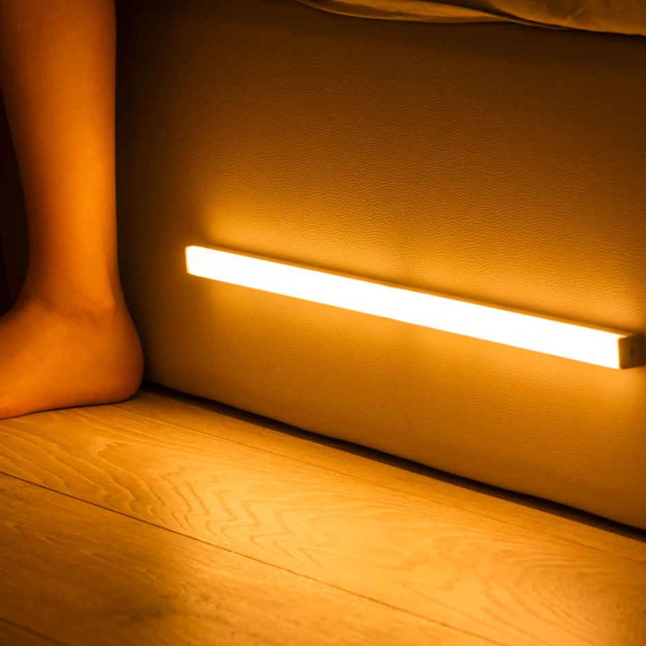 Wireless Motion Sensor Lamp - LumiTrack-Battery - 3.54 inches-Warm Wit-Nora Luxe