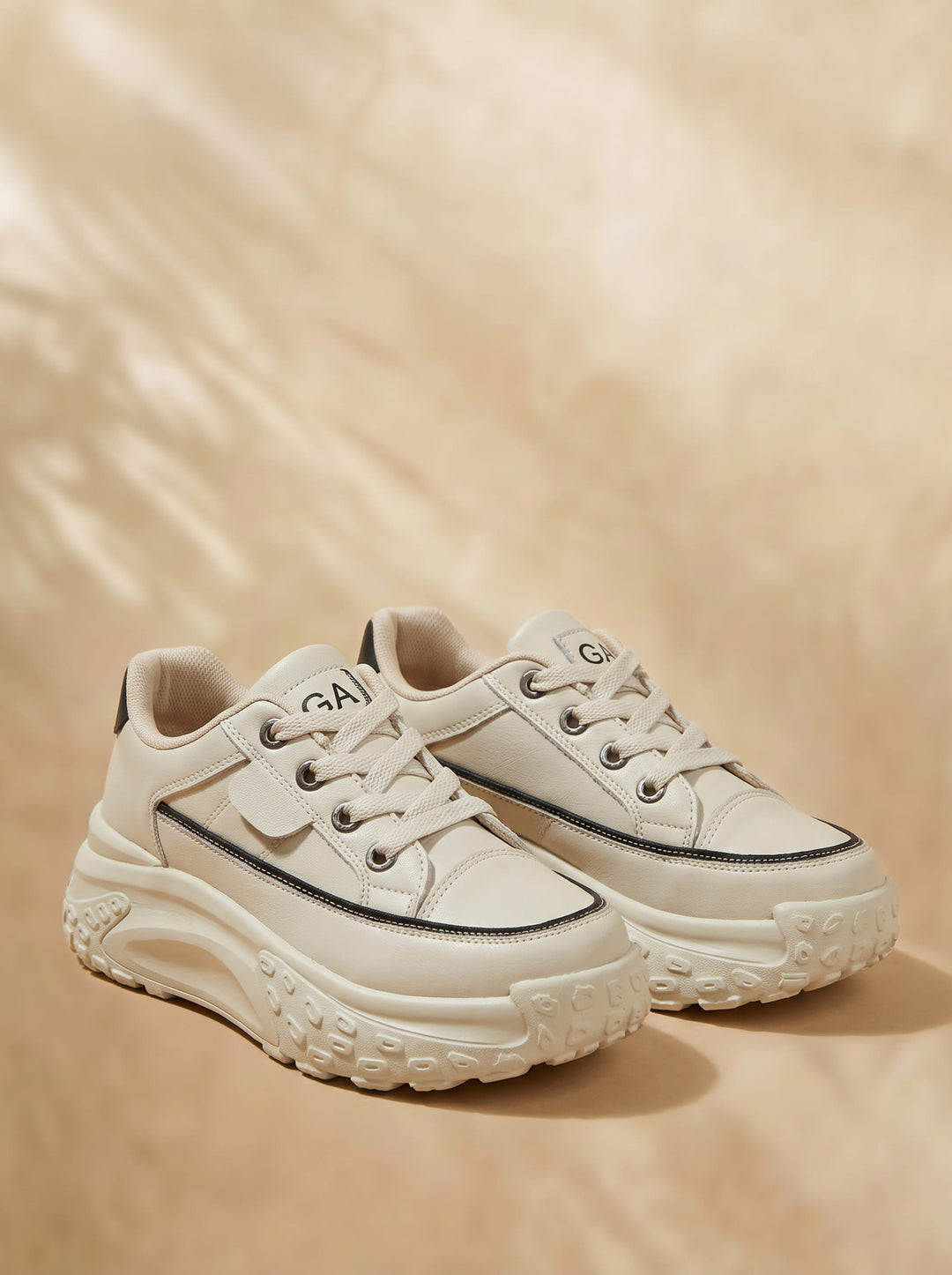 Anti-slip polyurethane outsole - Betty